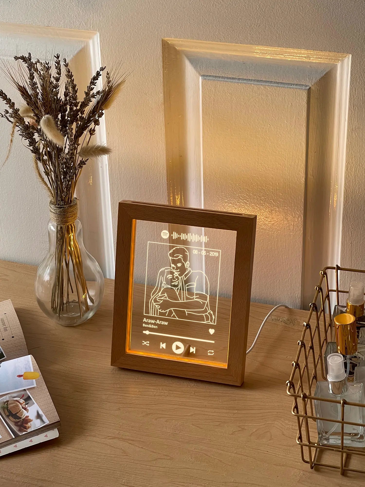 Frame Vector Lamp